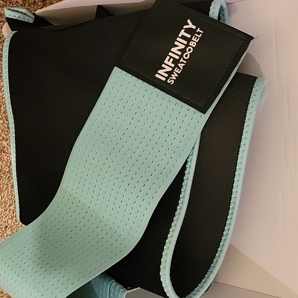 Infinity Hoop with Belt - Picture 2 of 5